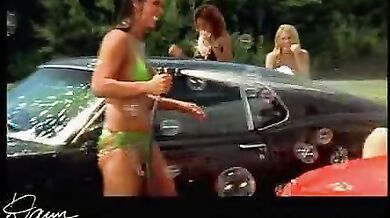 Bikini Bandits Experience scene 8