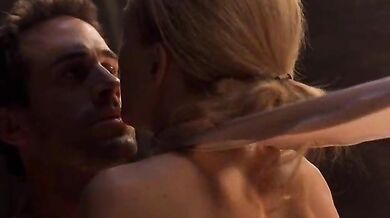 Killing Me Softly scene 11