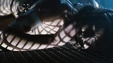 Fear dot Com scene 6