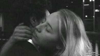 ??_ tout de suite scene 4
