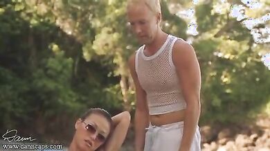Death to the Supermodels scene 2
