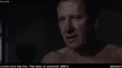 The Tailor of Panama scene 7