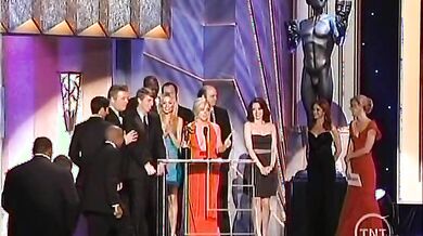 E! scene 7
