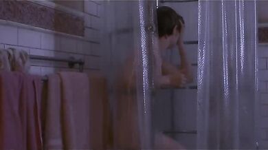Single White Female scene 4