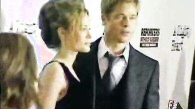 E! News scene 5