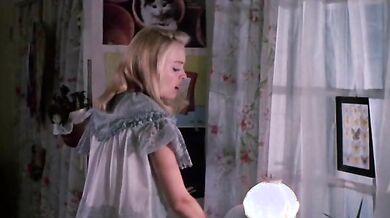 The Abode on Sorority Row scene 7
