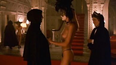 Eyes Wide Shut scene 5