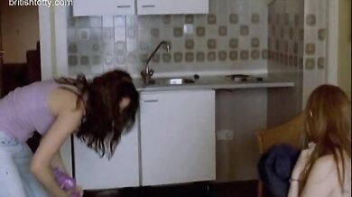 Morvern Callar scene 2