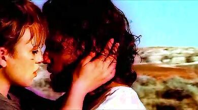 Domino (2005) scene 2
