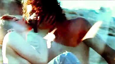 Domino (2005) scene 2