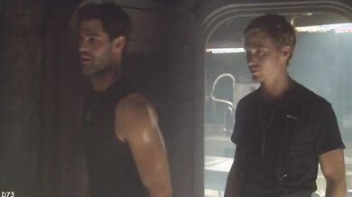 Starship Troopers scene 7
