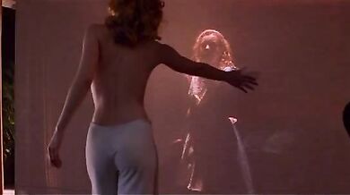 Where the Truth Lies scene 13