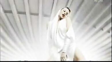 Unknown Show or Video 195