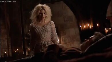 Beowulf scene 7