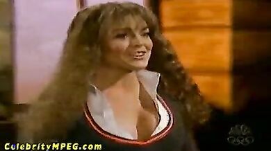 Lindsay Lohan Looks Hot as Hermione from Harry Potter in Saturday Night Live