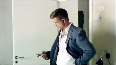 Maj & Charlie scene 3