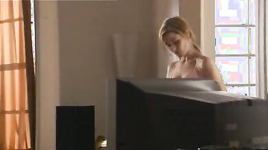Underbelly scene 7