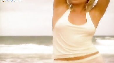 Sports Illustrated Swimsuit Issue 2002 scene 4