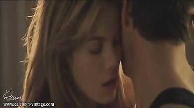 Kiss Kiss Group-sex Bang scene 4