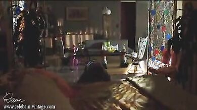 Kiss Kiss Group sex Bang scene 6