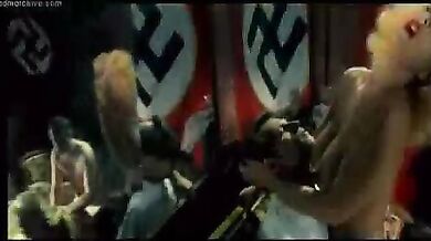 Mal????na scene 12