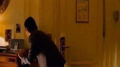 Hotel Chevalier scene 7