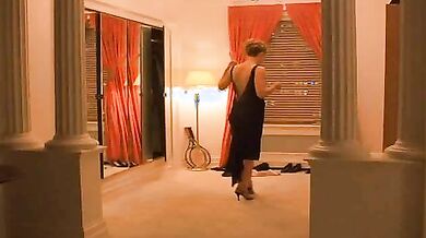 Eyes Wide Shut scene 13