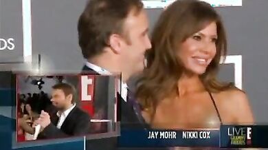 E! News scene 6