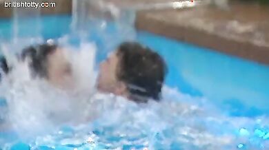 Big Brother:  UK scene 17