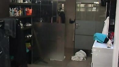 Big Brother:  Netherlands scene 4