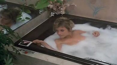 Desperately Seeking Susan scene 5