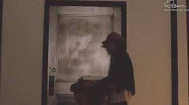 The Guitar scene 11