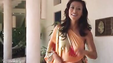 Death to the Supermodels scene 7