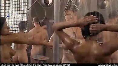 Starship Troopers scene 9